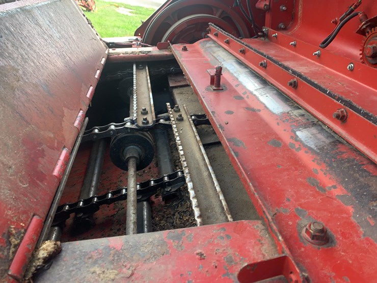 case-ih-1680-image-55