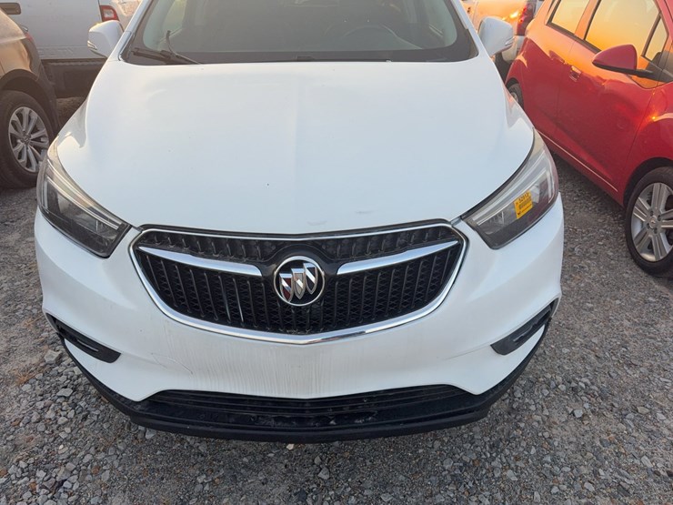 2017-buick-encore-image-14