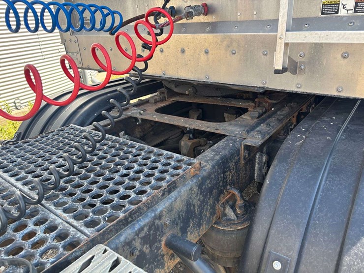 2000-kenworth-t800-image-16