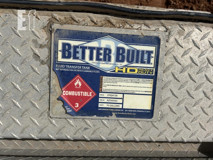 fuel-tank-w/toolbox-6370-image-10