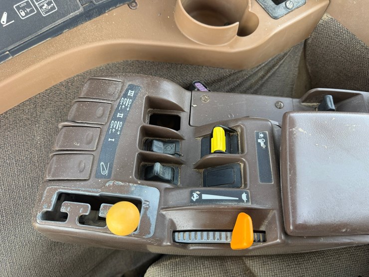 2007-john-deere-8430-image-71