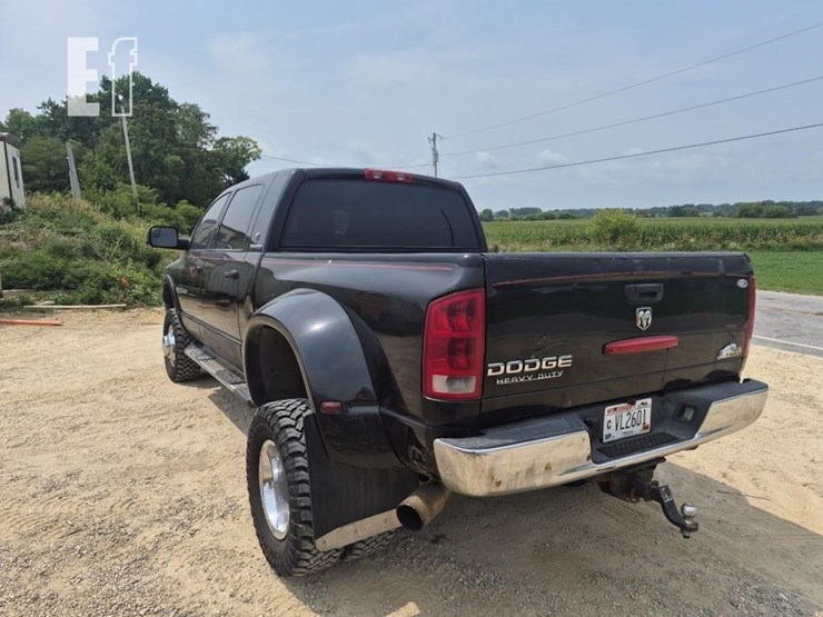 2006-dodge-ram-3500-image-10