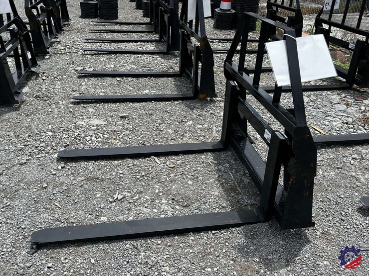 unused-2026-mower-king-sa-skid-steer-forks-attachment-image-4