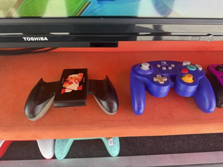 #63-•-2016-lark-20'-gaming-trailer-�-fully-equipped-image-12