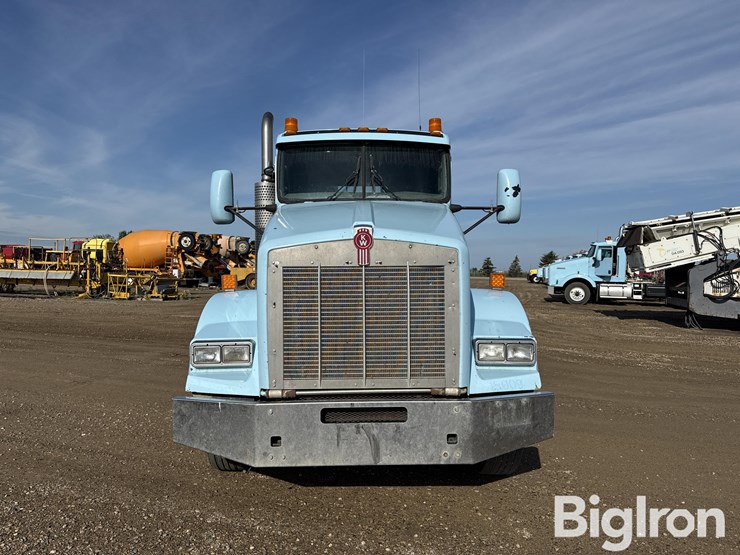 2007-kenworth-t800-image-2