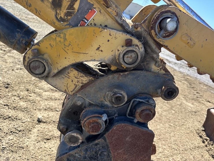 1999-caterpillar-301.5-image-13
