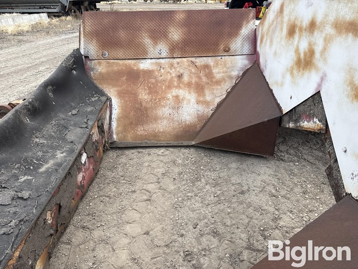1998-broce-611-windrow-machine-image-12