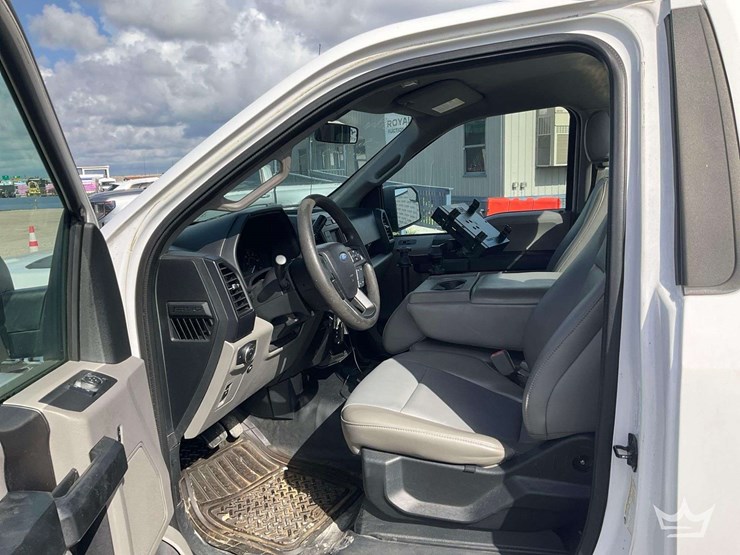 2018-ford-f150-image-12
