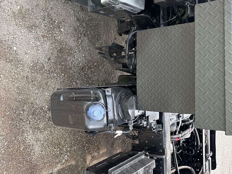 2020-chevrolet-5500xd-landscaping-dump-truck-image-13
