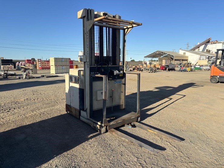 crown-30sp42tt-image-2