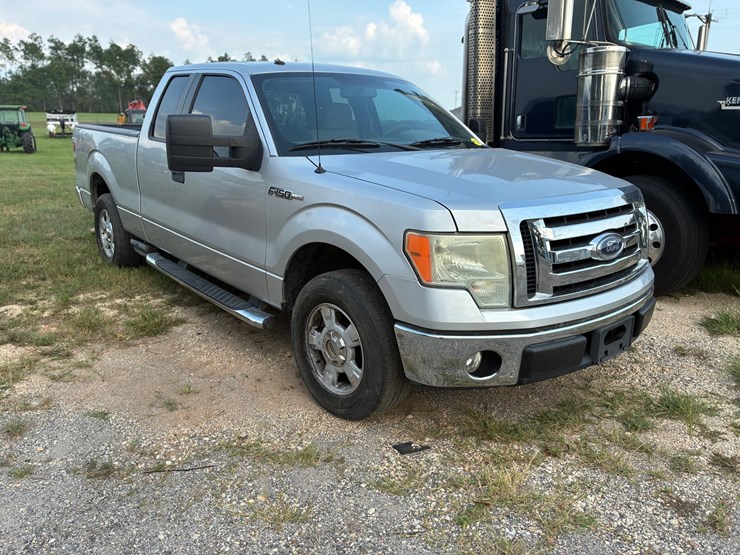 2010-ford-f150-image-2