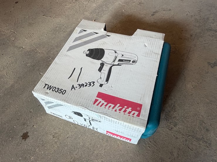 #11-•-makita-tw0350-impact-drill-electric-image-1