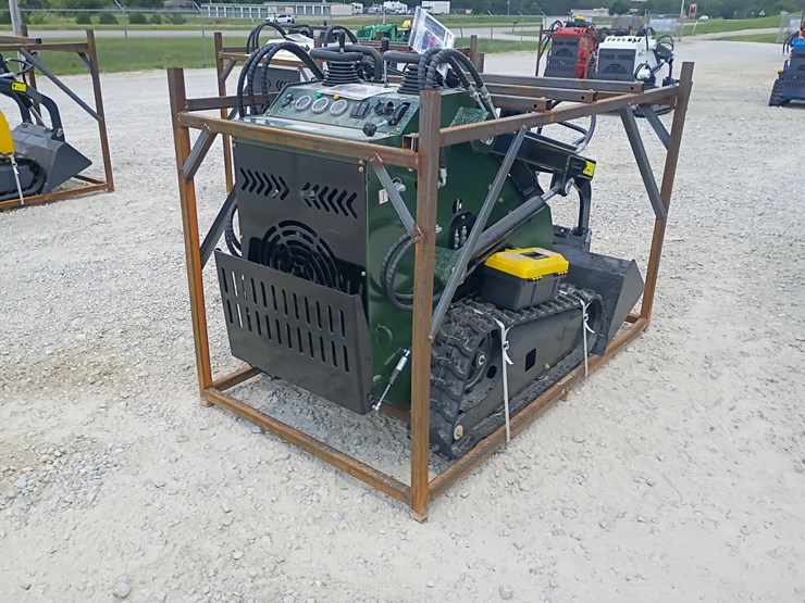 #l63-015-•-2026-zjg-380-mini-skid-steer-image-4