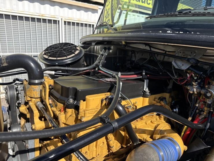 2007-freightliner-m2-112-f/b-image-22