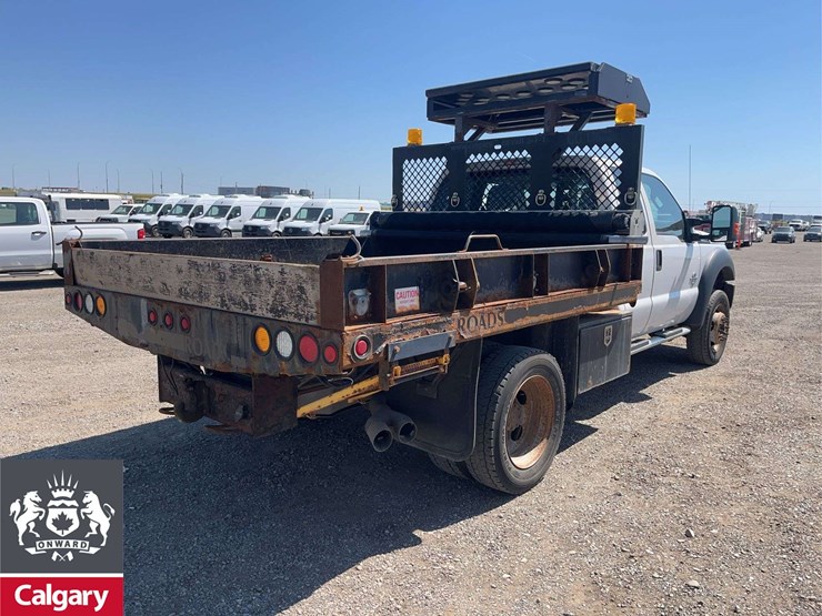 2015-ford-f550-image-3