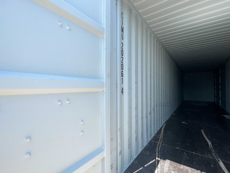 #2352-•-40'-high-shipping-container-image-22