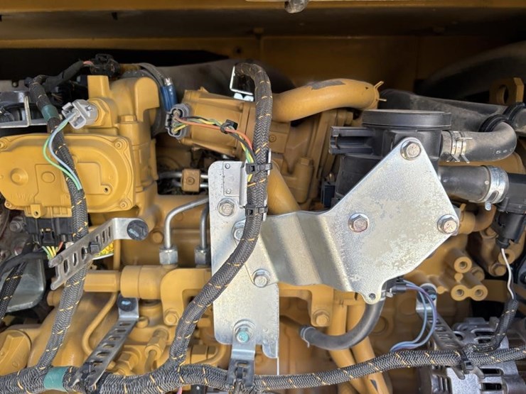 2021-caterpillar-308cr-image-55