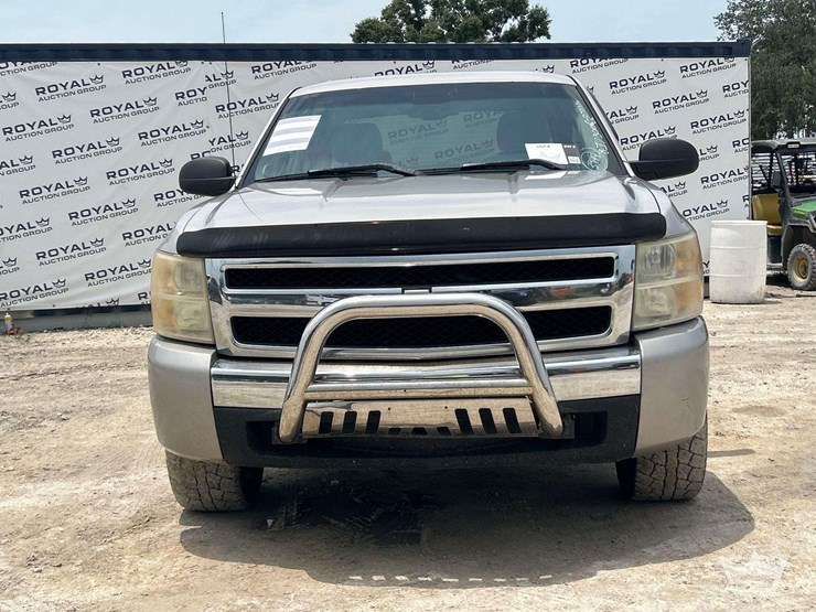 2008-chevrolet-silverado-1500-image-23