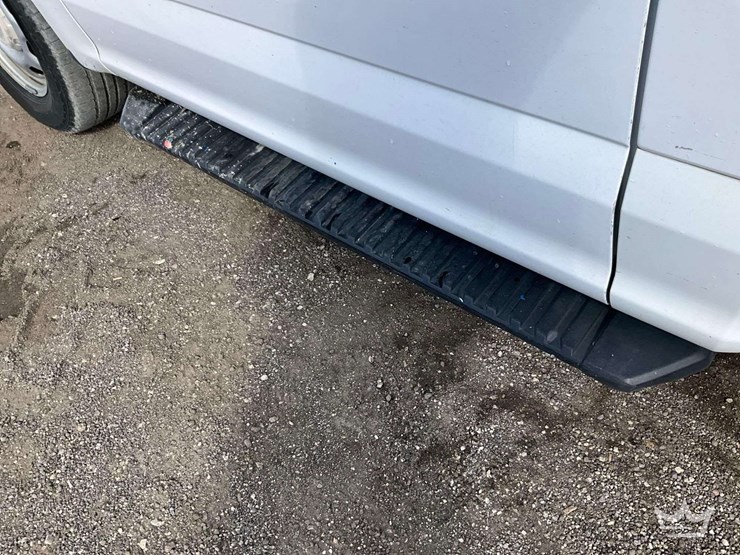 2017-ford-f150-image-23