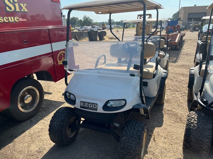 #39627-•-2021-ezgo-txt-golfcart-|-for-parts/repairs-image-1