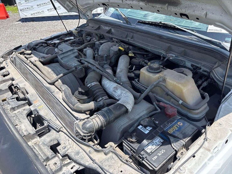 2011-ford-f450-image-8