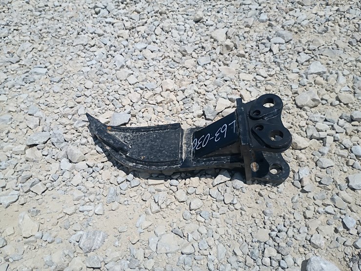 #l63-030-•-ripper-mini-excavator-attachment-image-3