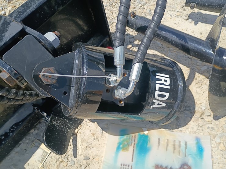 #l65-035-•-irlda-auger-mini-skid-steer-attachment-image-9