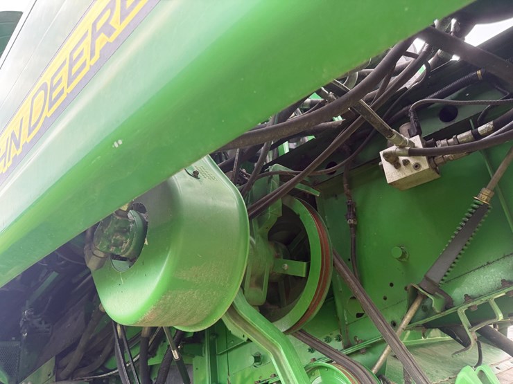 2011-john-deere-9770-sts-image-43