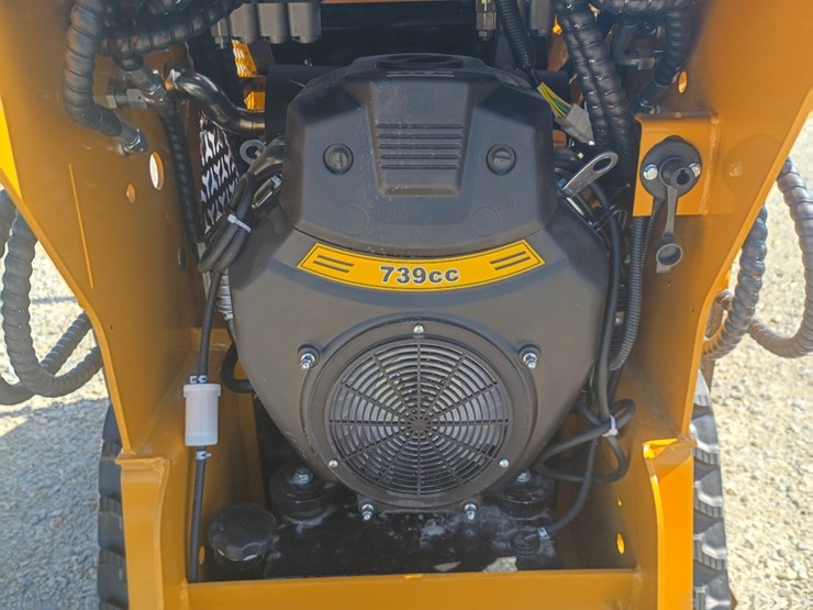 #l66-012-•-2026-agt-mx-crt23-mini-skid-steer-image-10