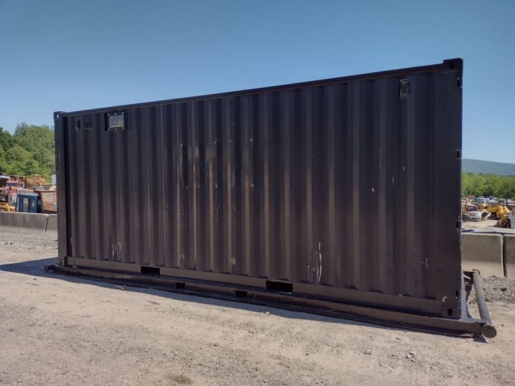 20-ft-container-w/pump-welded-inside-(qea-4738)-image-1