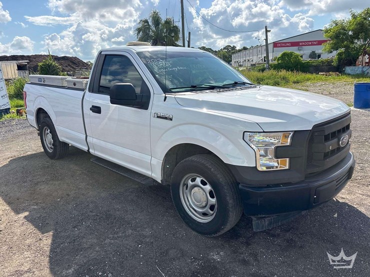 2017-ford-f150-image-2