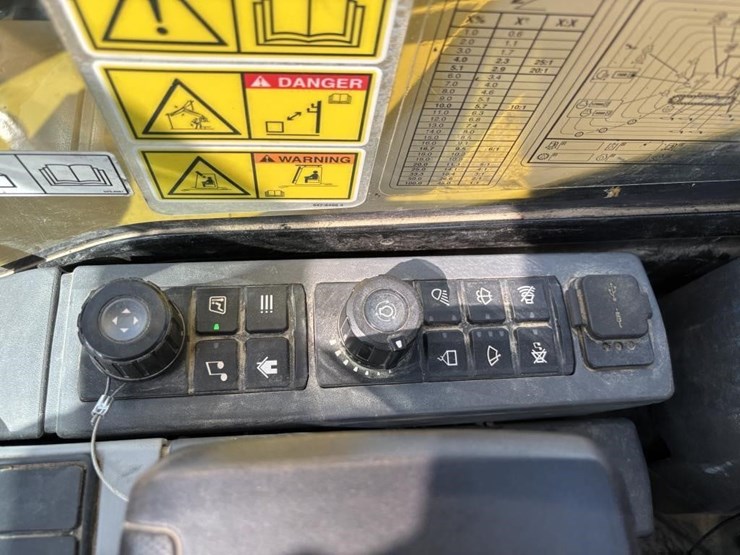 2021-caterpillar-308cr-image-38