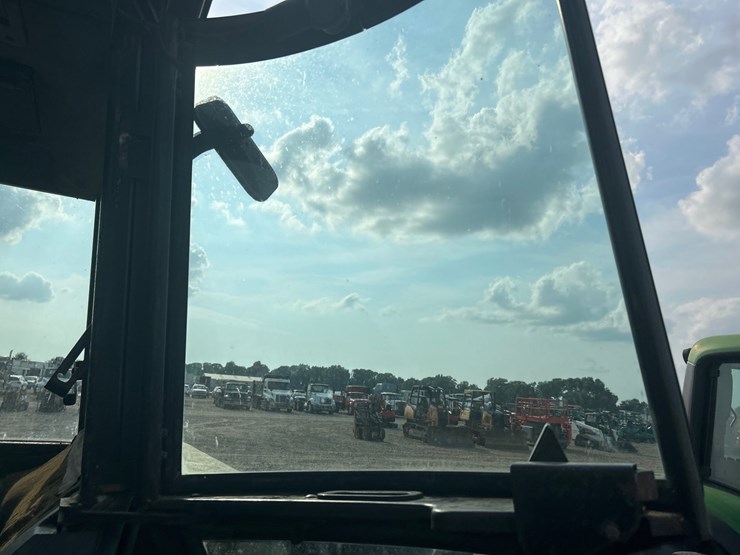 john-deere-4630-image-46