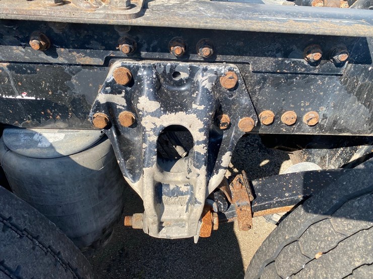2018-kenworth-t440-image-36