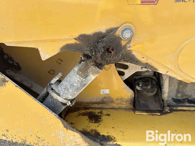 2012-caterpillar-257b-image-17