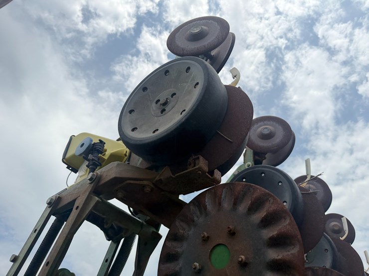 john-deere-1790-image-91