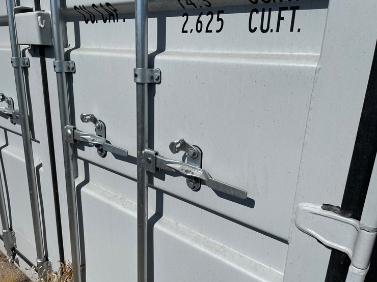 #2350-•-40'-high-shipping-container-image-11