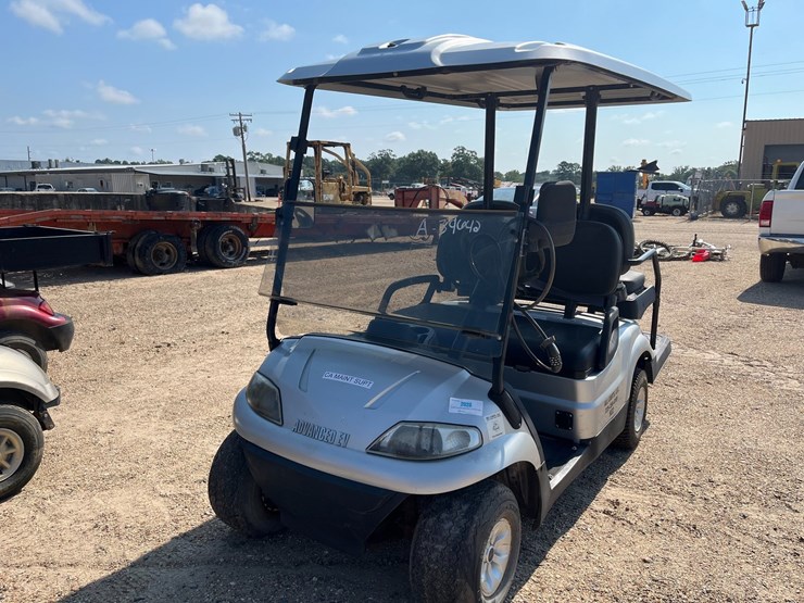 #39642-•-2022-advanced-ev-golfcart-|-for-parts/repairs-image-1