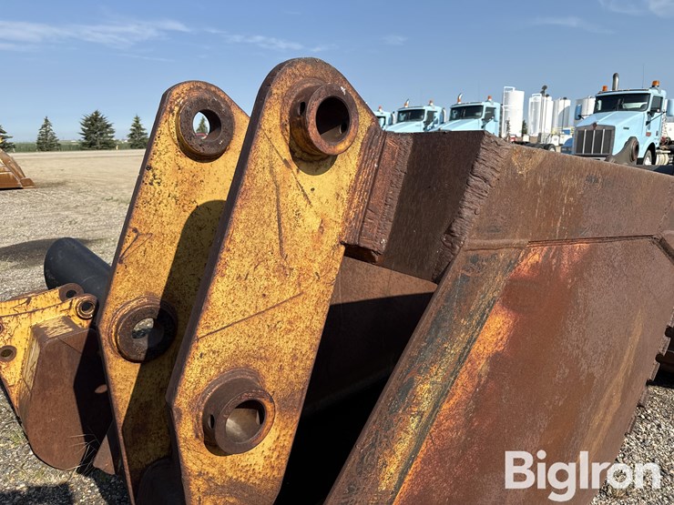 excavator-bucket-image-10