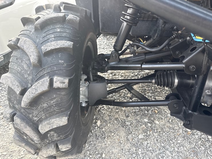 2014-honda-pioneer-700-image-32