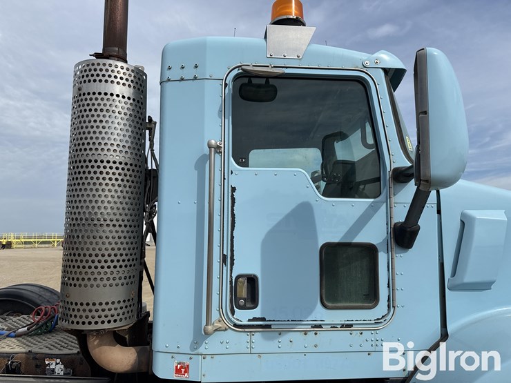 2008-kenworth-t800-image-13