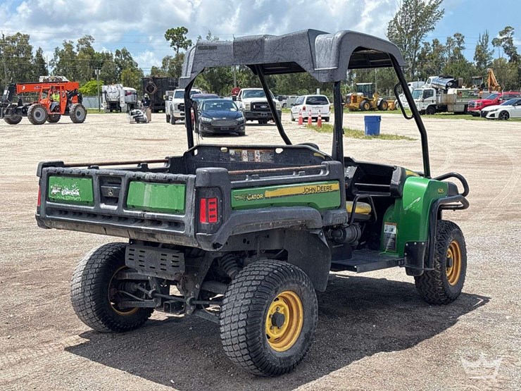 2013-john-deere-gator-image-3