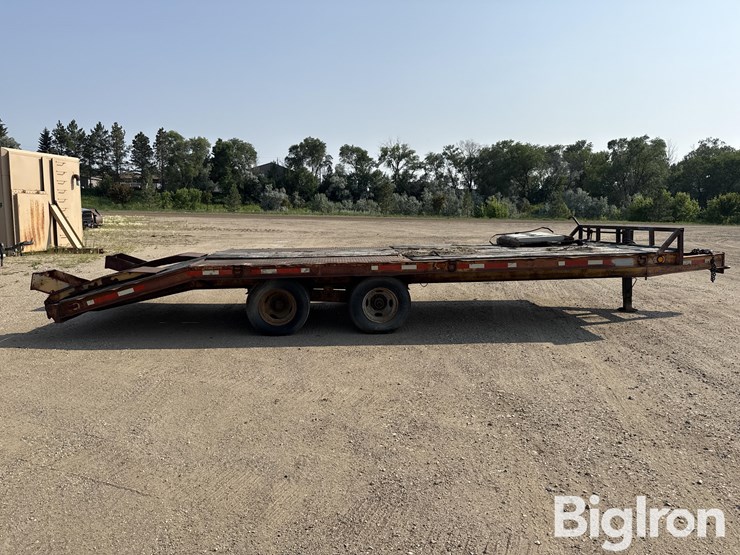 1990-phelan-fe-10-24-t/a-flatbed-trailer-w/ramps-image-4