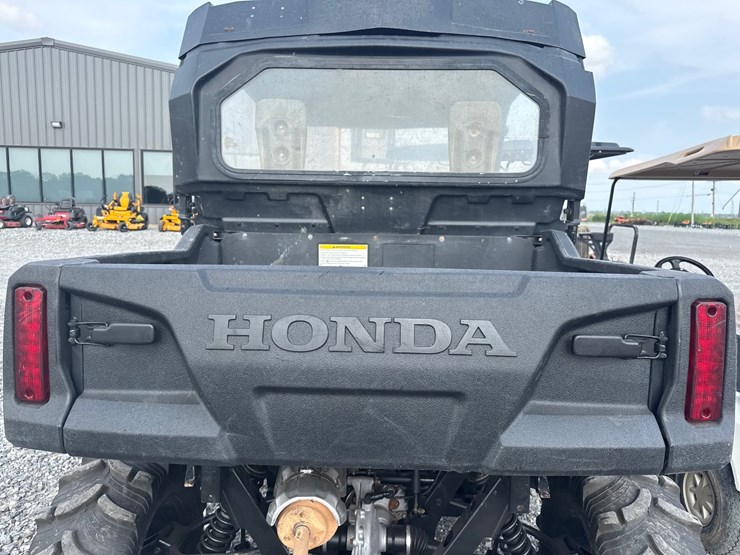 2014-honda-pioneer-700-image-11