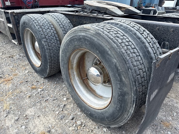 1992-kenworth-t600-image-5