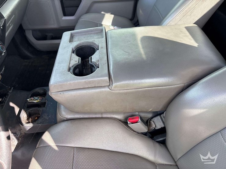 2017-ford-f150-image-19