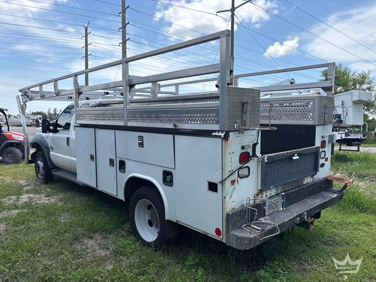 2016-ford-f550-image-4