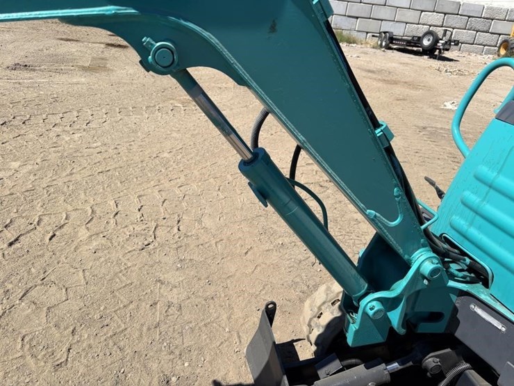 kobelco-sk007-image-14
