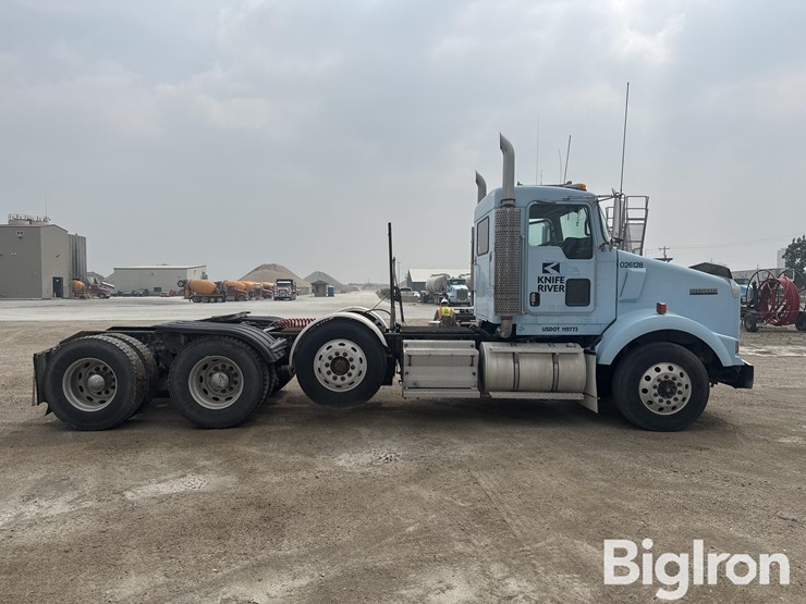 2007-kenworth-t800-image-4