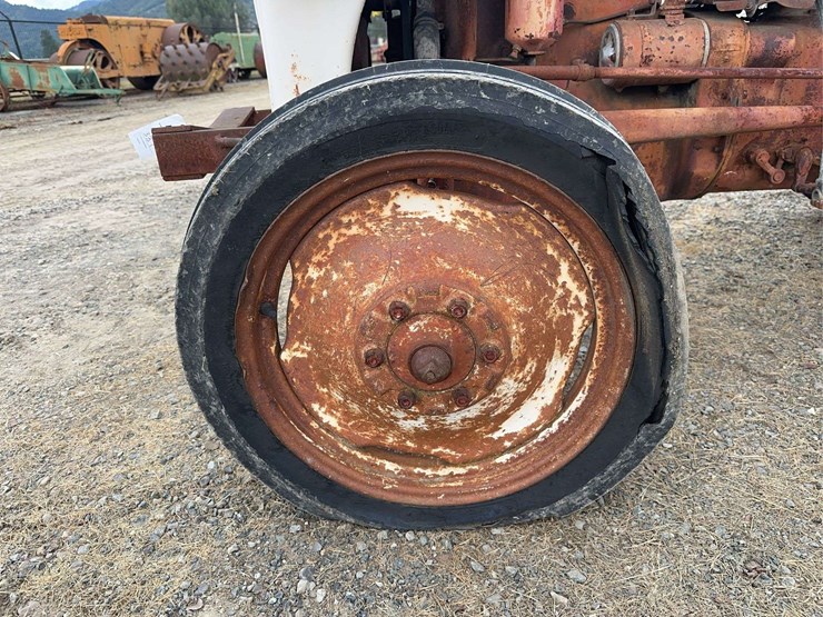ford-8n-image-45